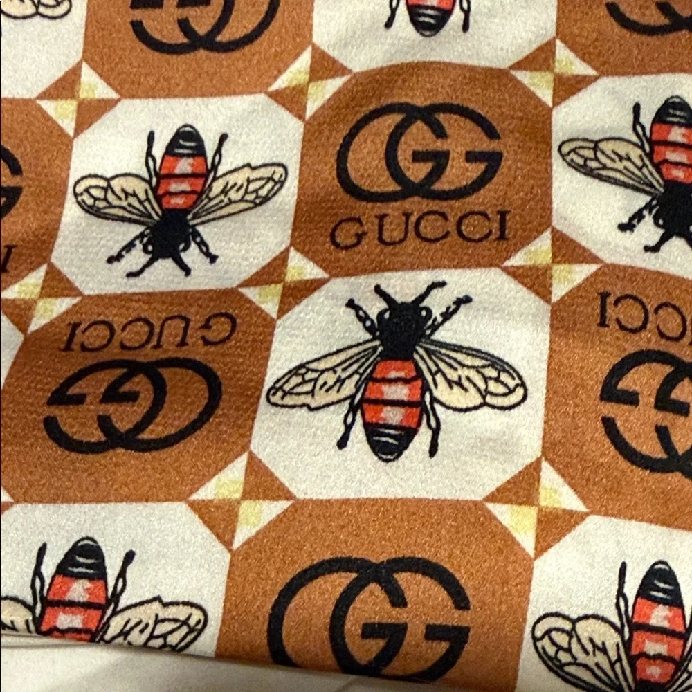 Gucci Brown and White Bee Print Scarf - Picture 2 of 2